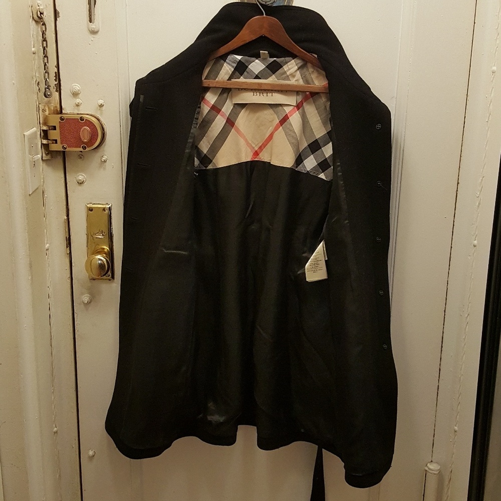 SOLD !!!! BURBERRY Wool & Cashmere Coat - Picture 6 of 8